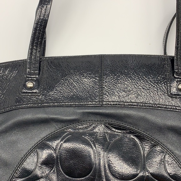 Coach Black Leather Tote with Signature C Circle - Picture 5 of 9